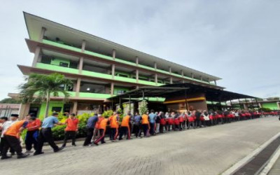 SMKN 5 jakarta Mengadakan acara saling memaafkan antara Siswa-siswi serta Guru menjelang bulan suci Ramadhan.